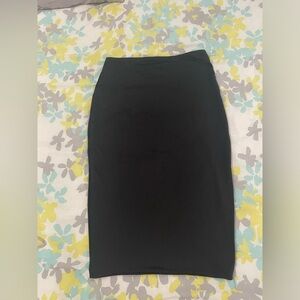 Forever 21 Pencil Skirt MIDI, Size M, Black